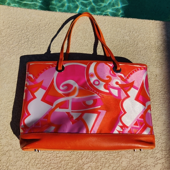 Maxx New York Handbags - Max New York abstract pattern purse
